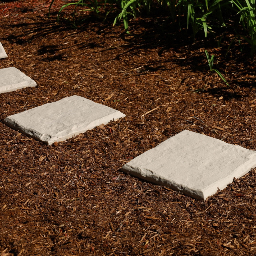 15.5 Interlocking Garden Stepping Stones – Slate Grey Resin Pavers (8 or 16-Pack) 🌿 | Extra-Wide Ground Stakes for Stability – Bonus Rubber Mallet with 16-Pack 🔨 | Weatherproof, Easy Install for Lawn & Pathways